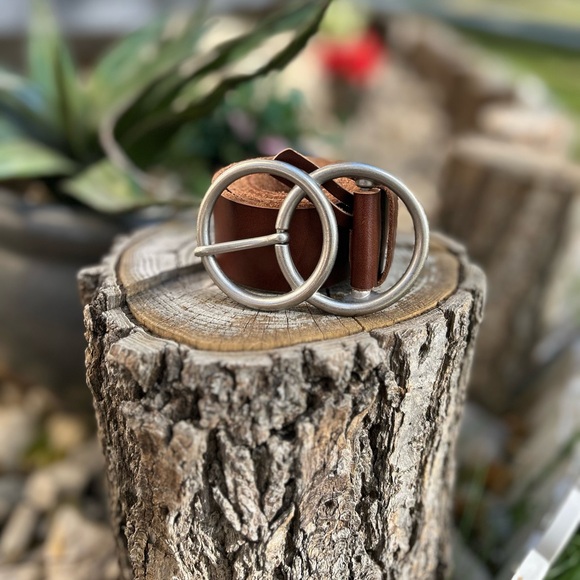 Urban Outfitter Brown Belt - Picture 9 of 9